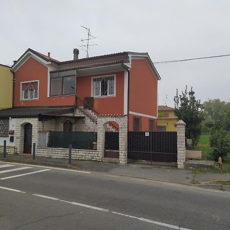 Villa Home Castegnato Bagian luar foto